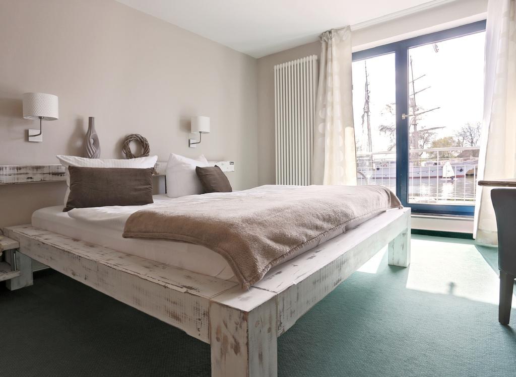 Hotel & Restaurant Utkiek Greifswald Rom bilde